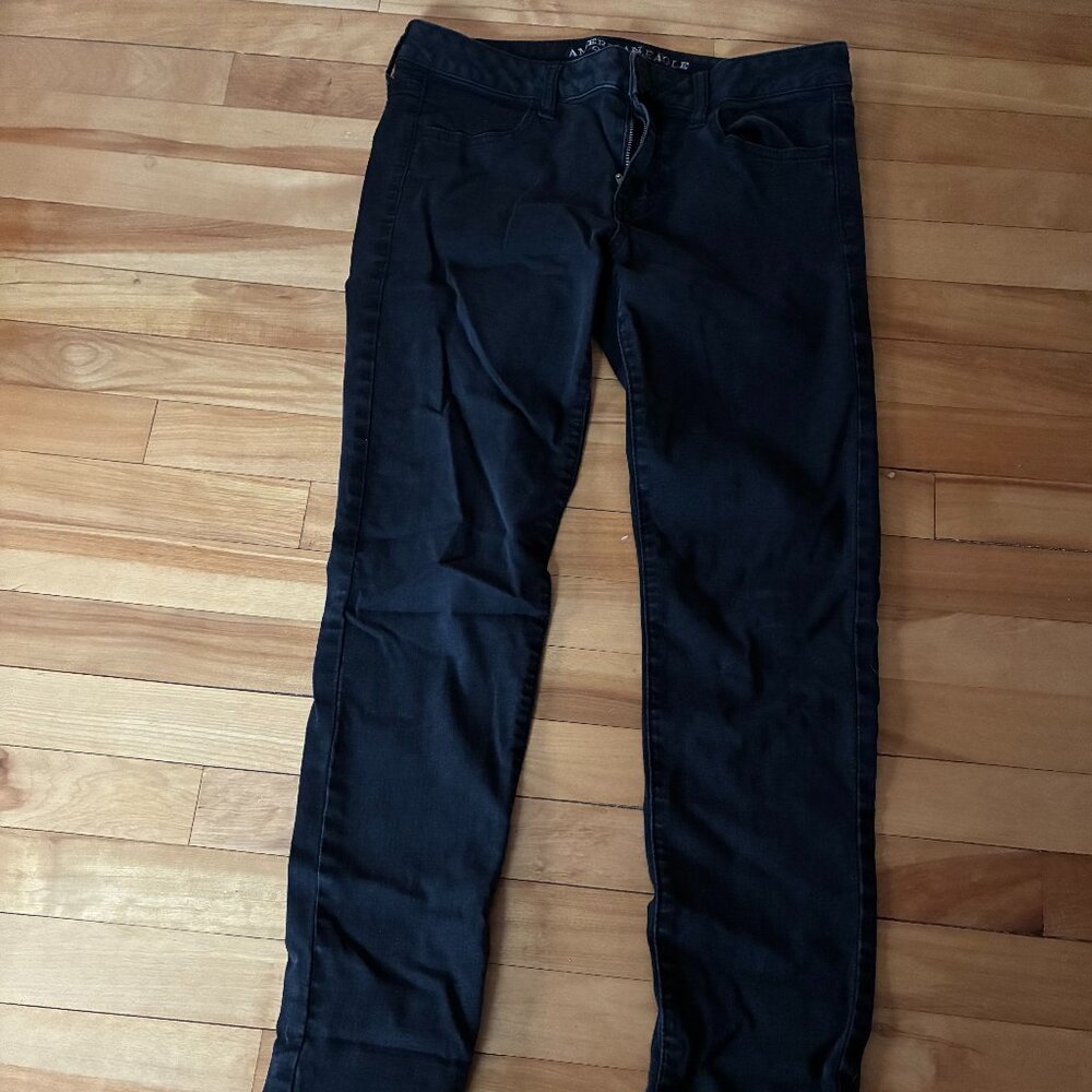 American Eagle Black Jeggings Super StretchJeans size 12